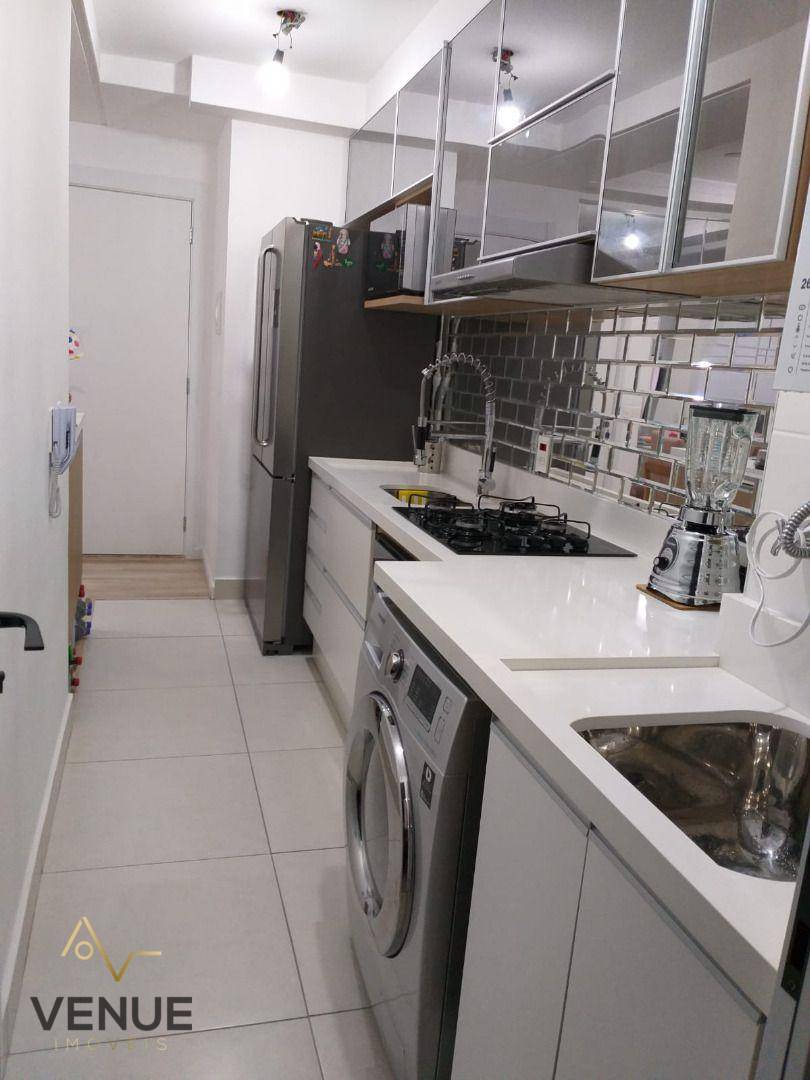 Apartamento à venda com 2 quartos, 63m² - Foto 10