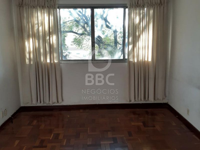 Apartamento para alugar com 3 quartos, 144m² - Foto 1