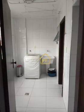 Apartamento à venda com 3 quartos, 157m² - Foto 11