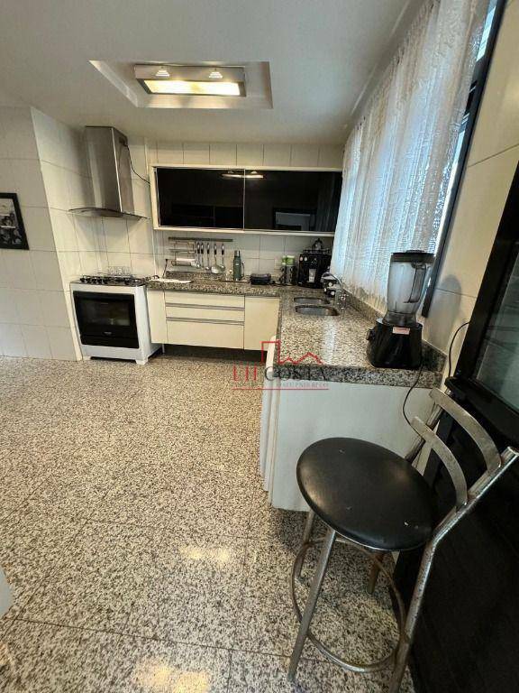 Apartamento à venda com 4 quartos, 351m² - Foto 34