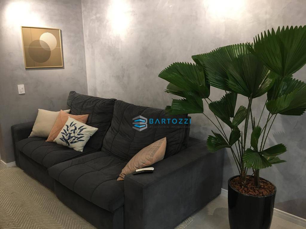 Apartamento à venda com 2 quartos, 65m² - Foto 17