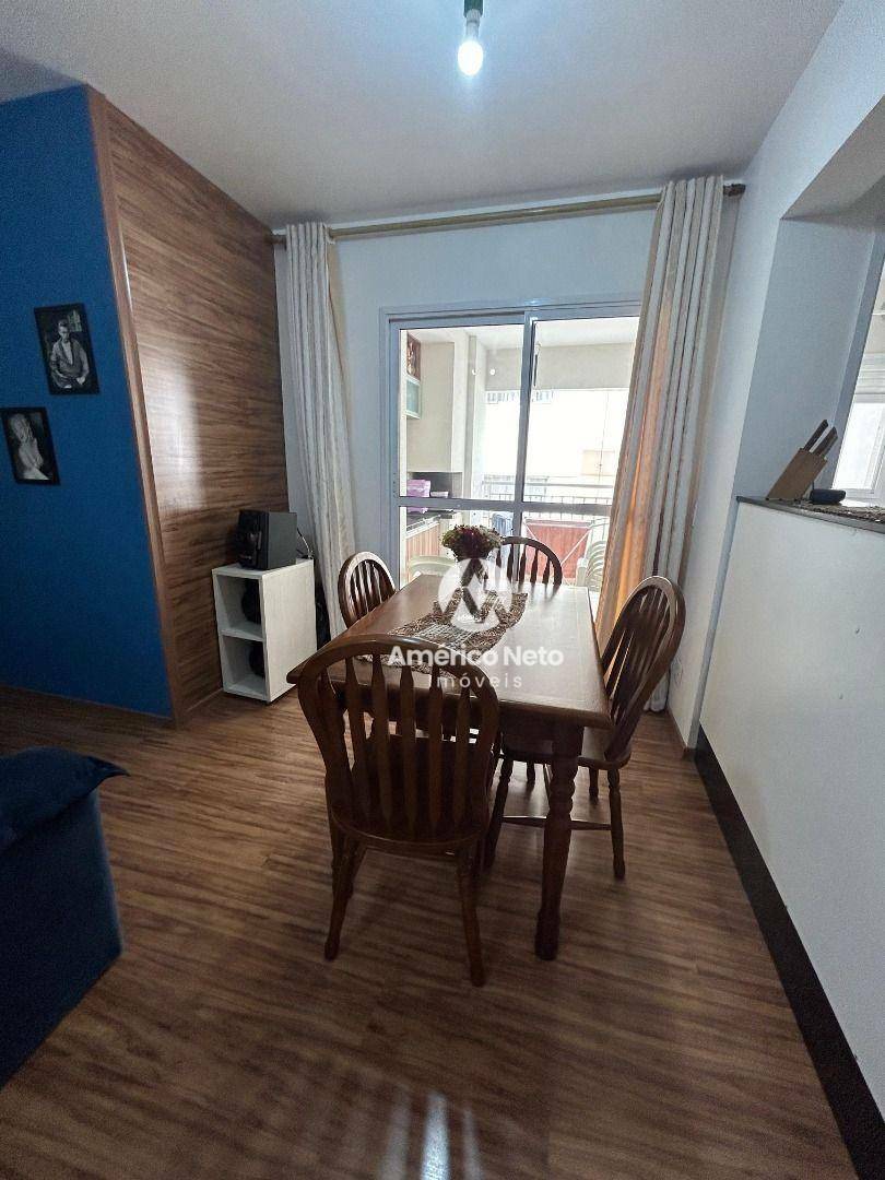 Apartamento à venda com 2 quartos, 71m² - Foto 4