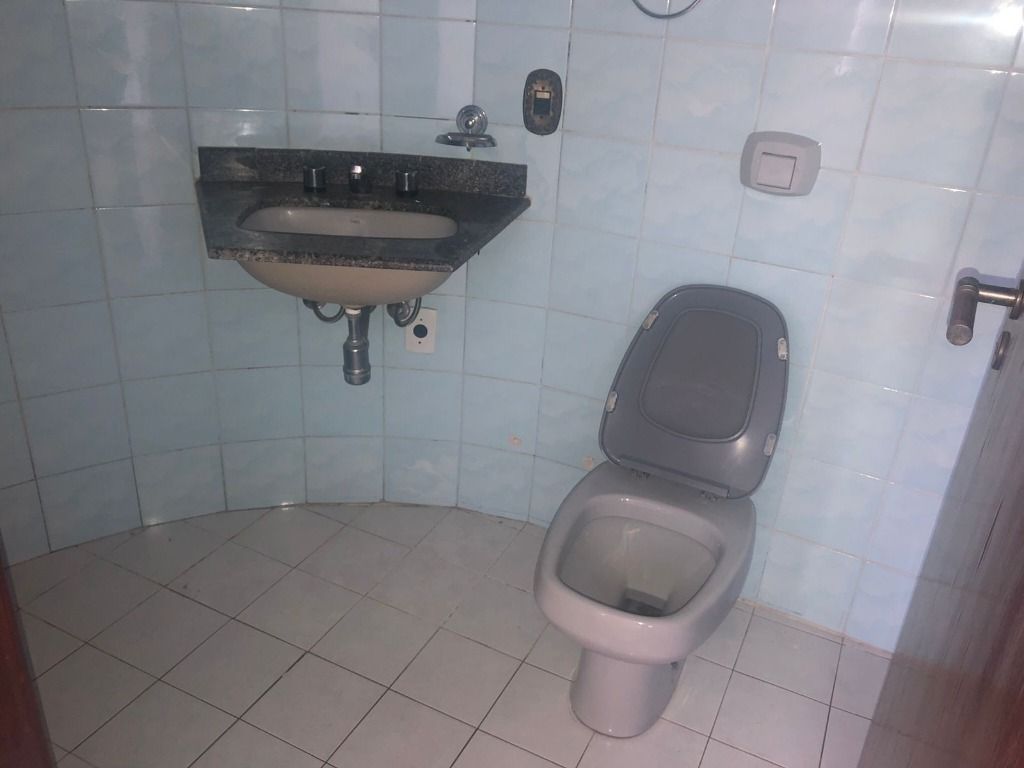 Apartamento à venda com 3 quartos, 190m² - Foto 28