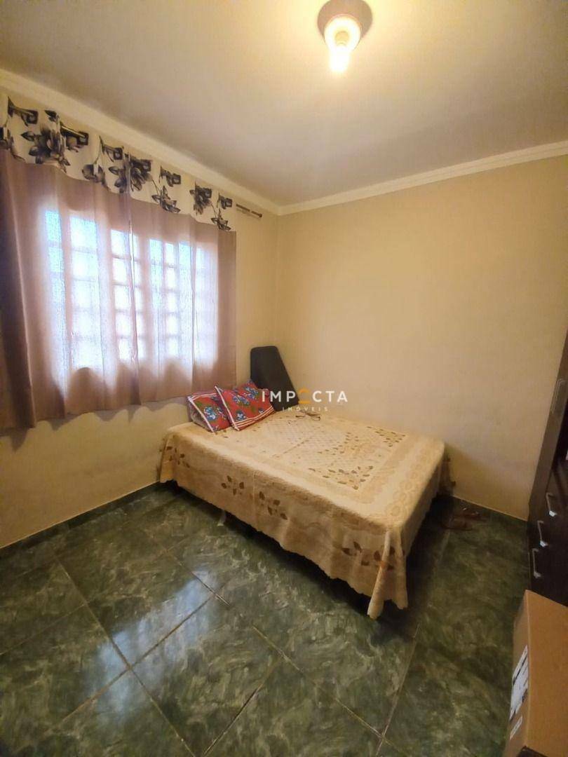 Chácara à venda com 3 quartos, 90m² - Foto 8