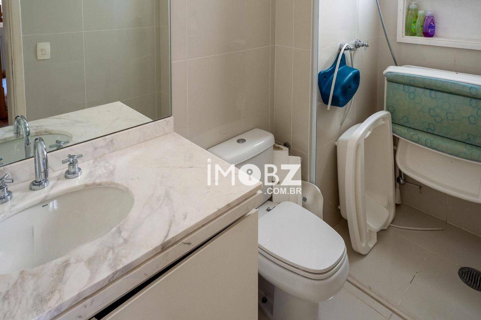 Apartamento à venda com 3 quartos, 158m² - Foto 19