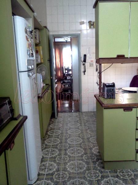 Apartamento à venda com 4 quartos, 208m² - Foto 7