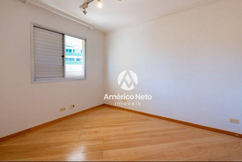 Cobertura à venda com 3 quartos, 210m² - Foto 11