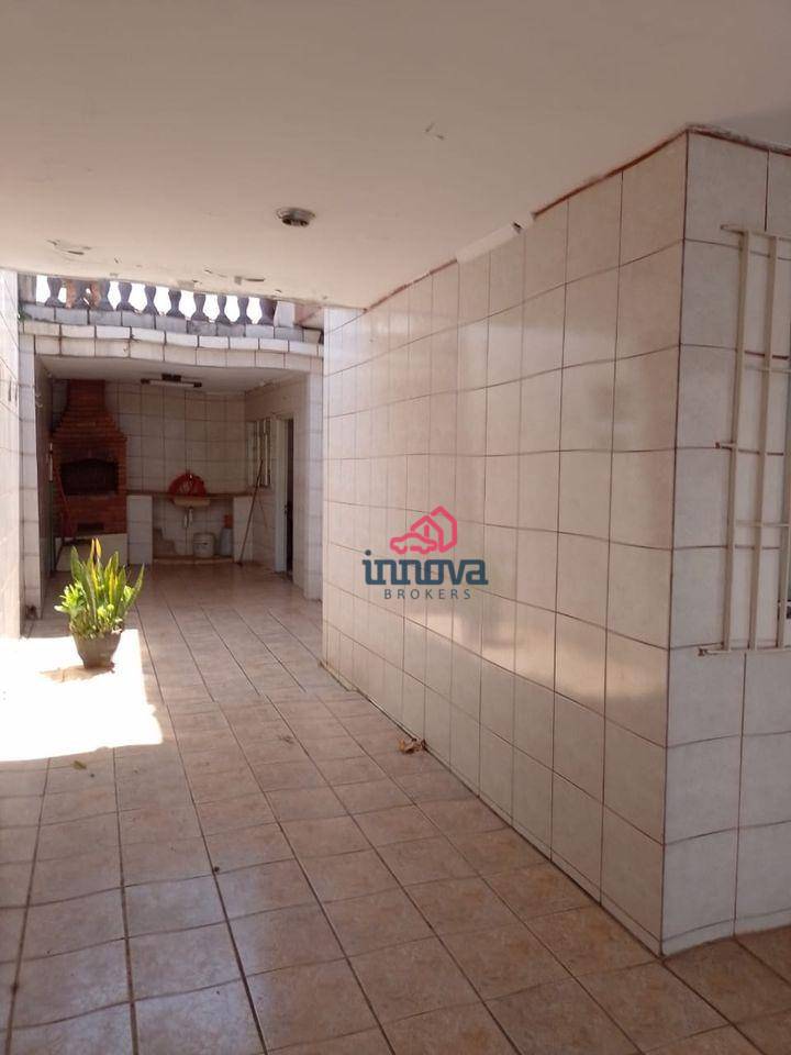 Casa à venda com 2 quartos, 145m² - Foto 9