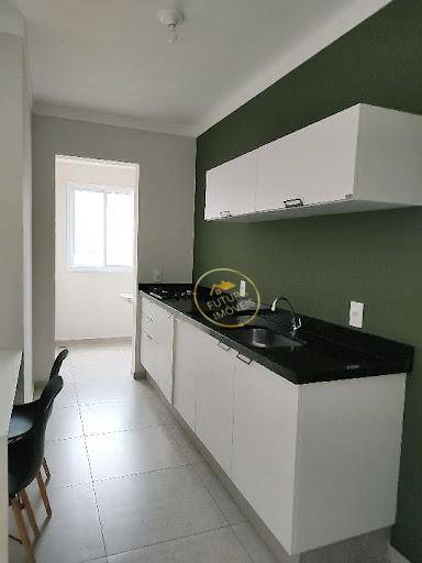 Apartamento à venda com 2 quartos, 75m² - Foto 1