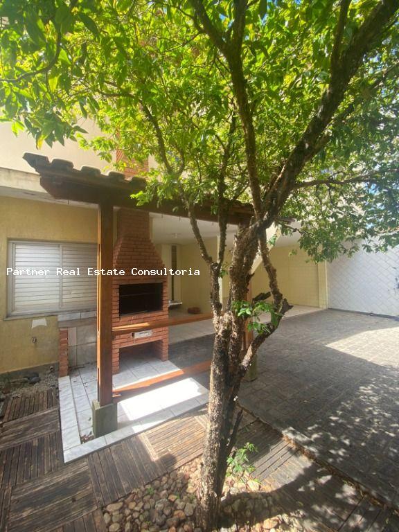 Casa à venda com 3 quartos, 300m² - Foto 17