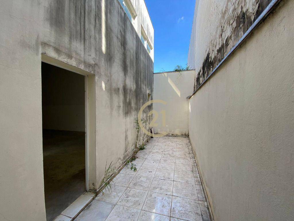 Depósito-Galpão-Armazém à venda e aluguel, 157m² - Foto 7