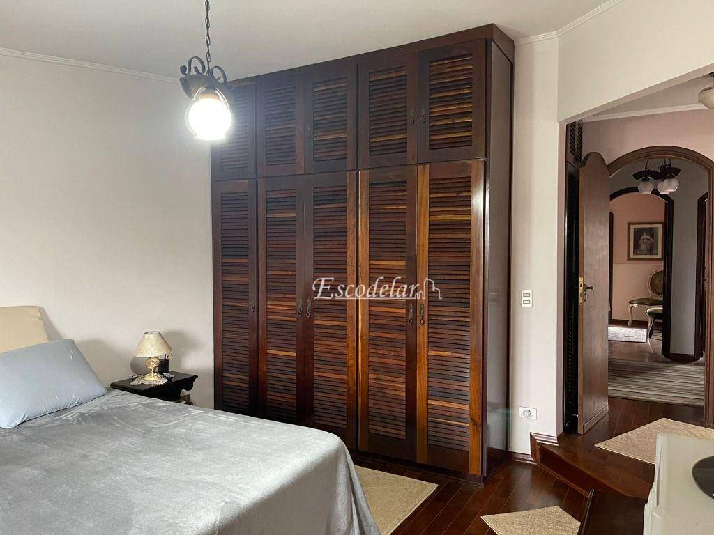 Casa à venda com 4 quartos, 223m² - Foto 28