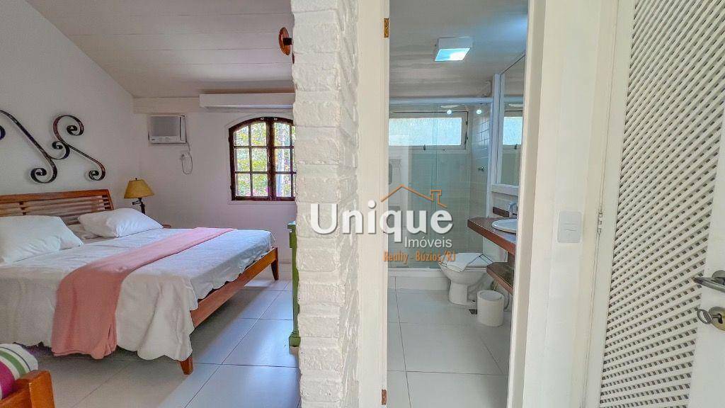 Casa de Condomínio à venda com 4 quartos, 130m² - Foto 31