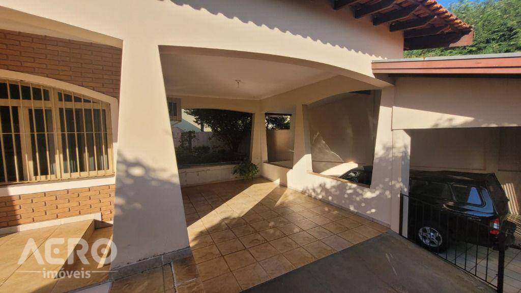 Casa, 3 quartos, 355 m² - Foto 2