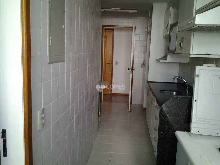 Apartamento à venda com 2 quartos, 72m² - Foto 10