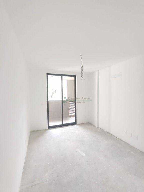 Apartamento à venda com 2 quartos, 76m² - Foto 10