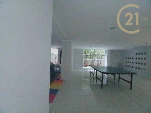 Apartamento à venda com 2 quartos, 72m² - Foto 29