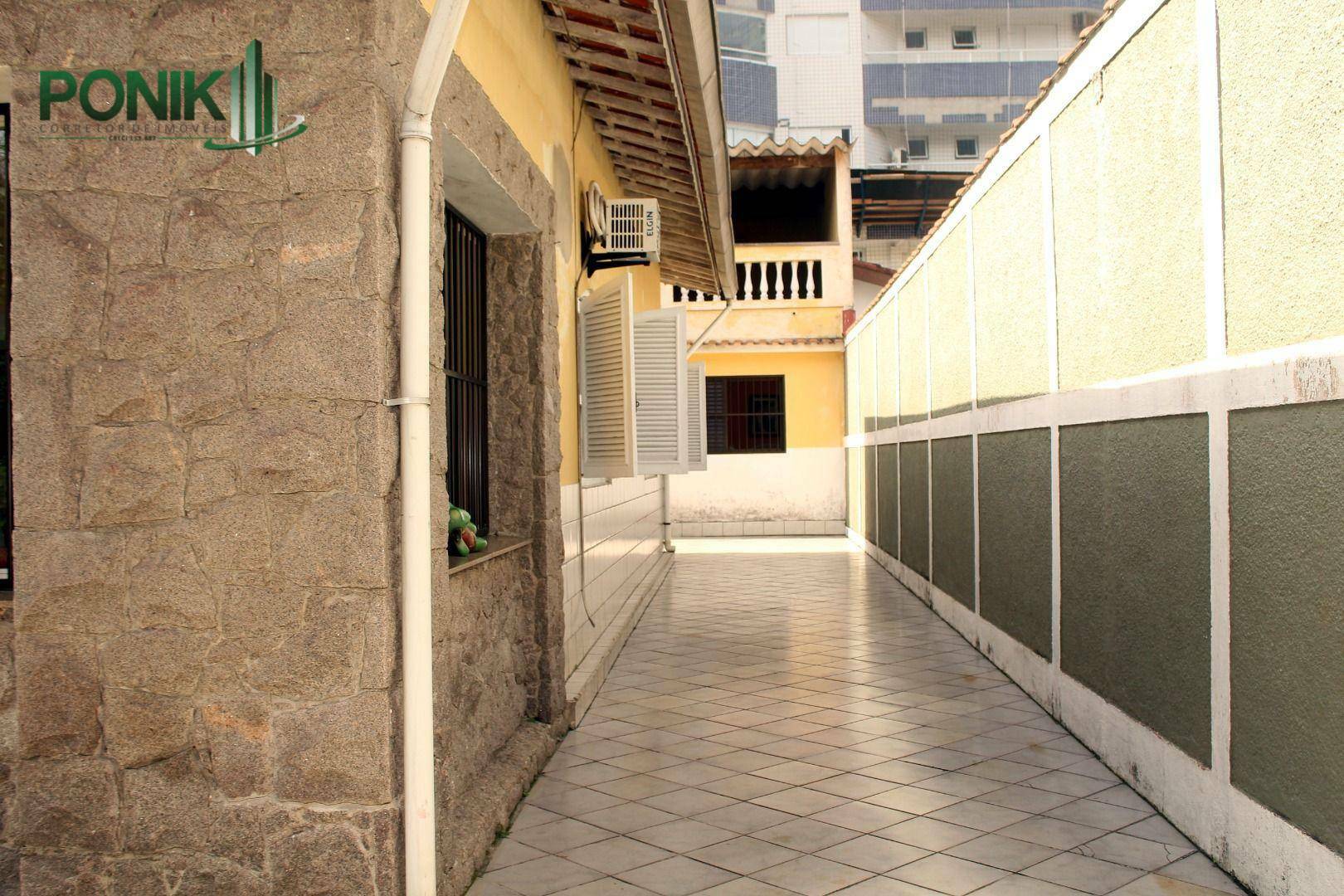 Casa à venda com 5 quartos, 166m² - Foto 21