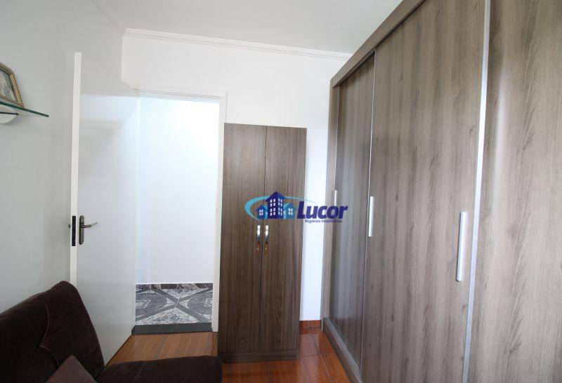 Apartamento à venda com 2 quartos, 48m² - Foto 5