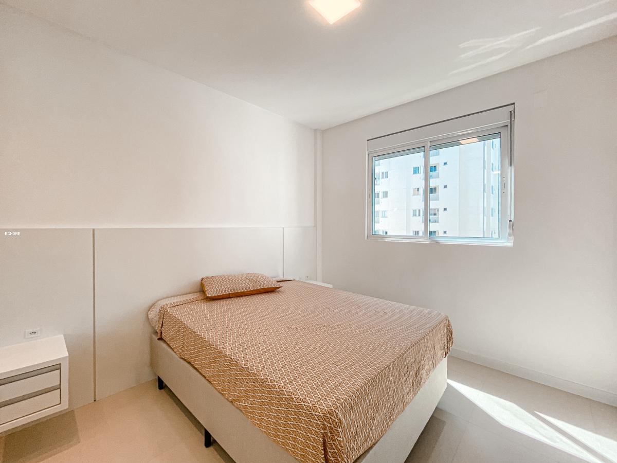 Apartamento à venda com 3 quartos, 170m² - Foto 25