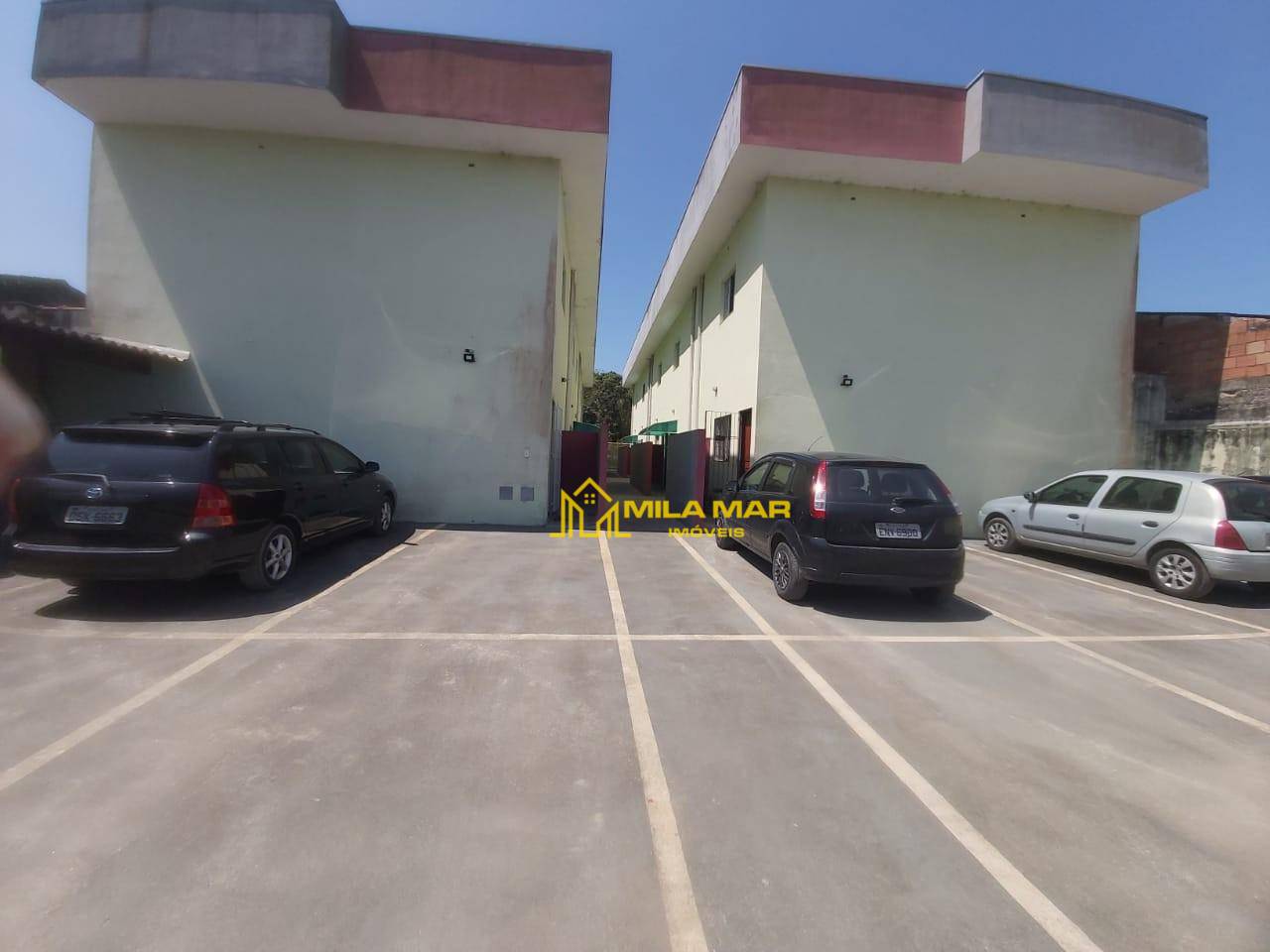 Sobrado à venda com 2 quartos, 100m² - Foto 1