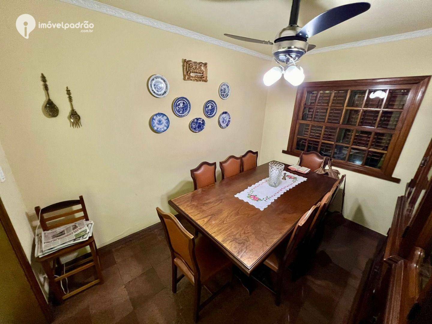 Casa à venda com 4 quartos, 800m² - Foto 27