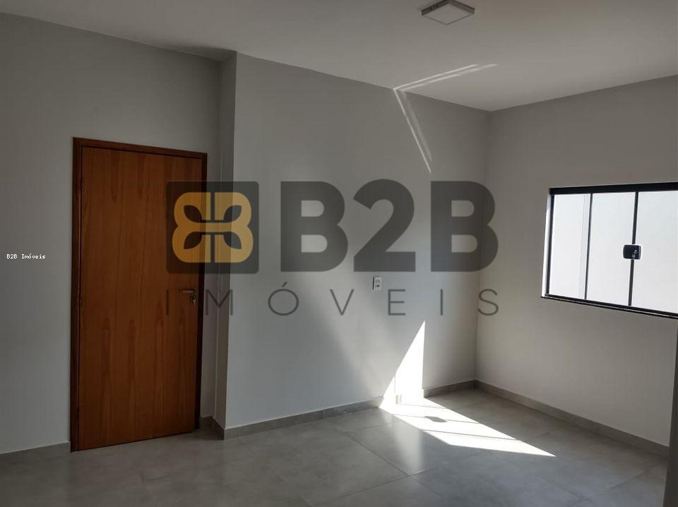 Casa à venda com 3 quartos, 210m² - Foto 16