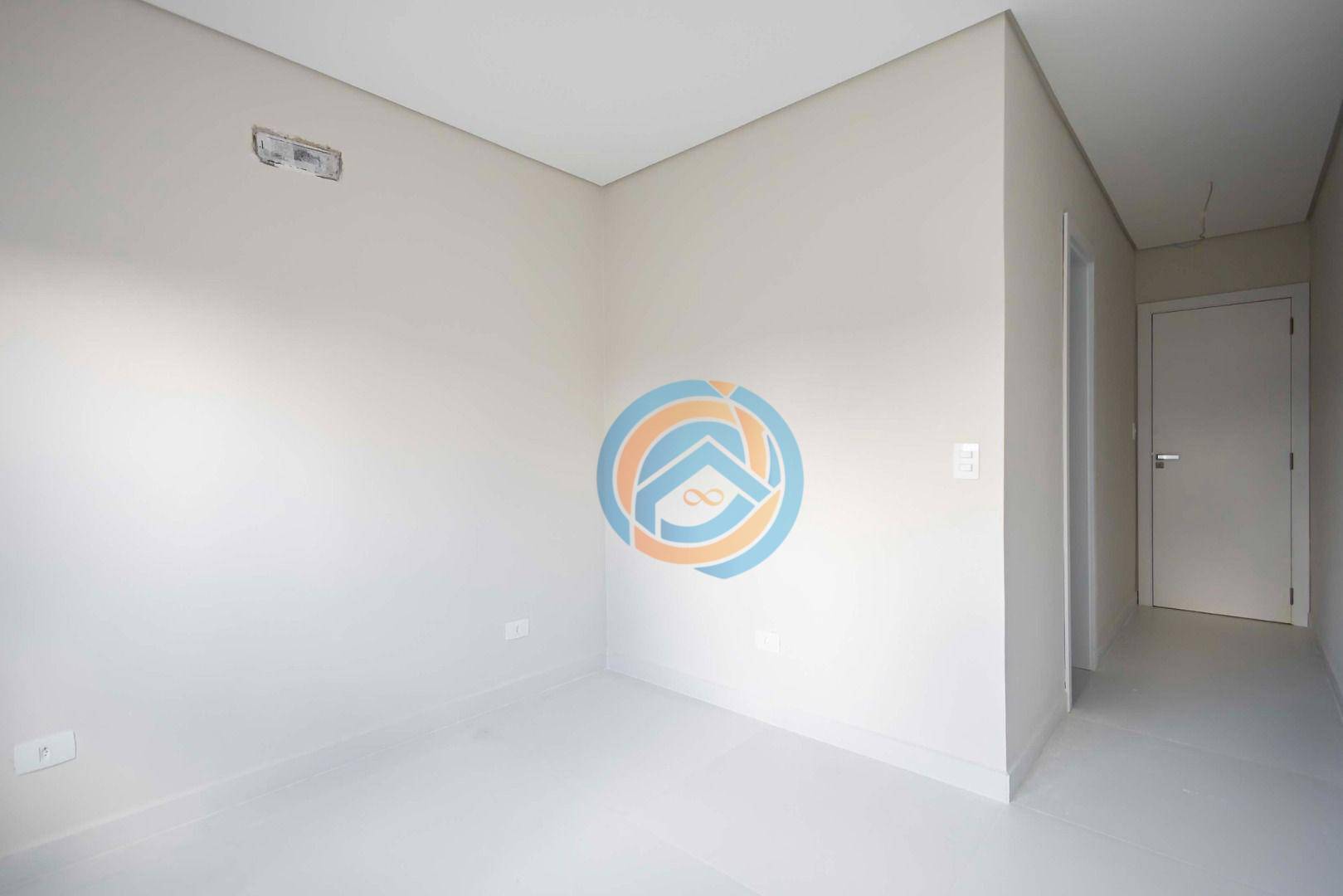 Casa à venda com 2 quartos, 52m² - Foto 22