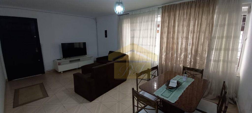 Sobrado à venda com 11 quartos, 300m² - Foto 1