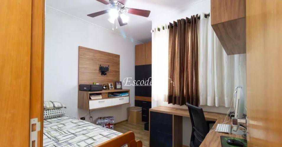 Sobrado à venda com 4 quartos, 180m² - Foto 22