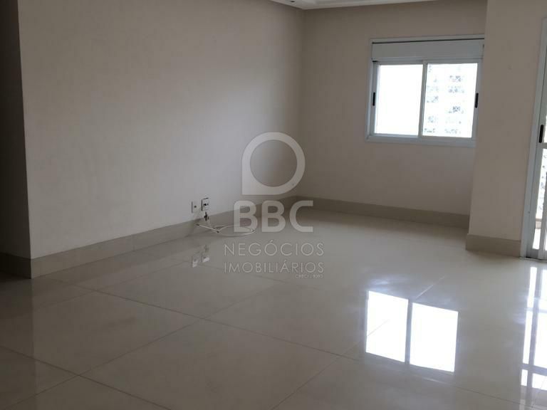 Apartamento à venda com 3 quartos, 136m² - Foto 3