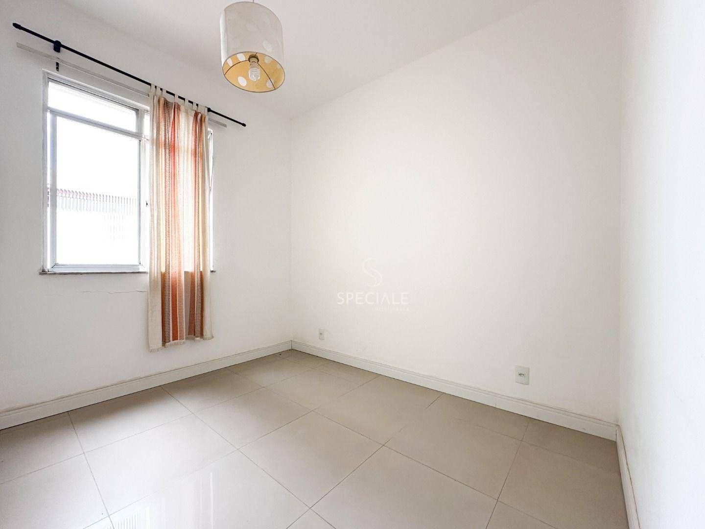 Apartamento à venda com 3 quartos, 105m² - Foto 12