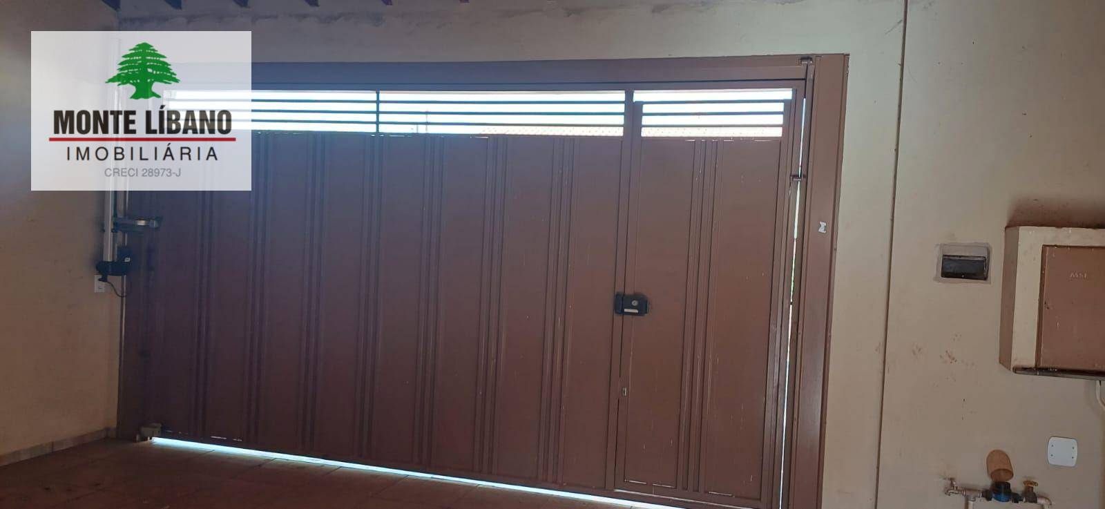 Casa à venda com 2 quartos, 99m² - Foto 1