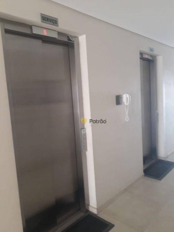 Apartamento para alugar com 2 quartos, 64m² - Foto 30