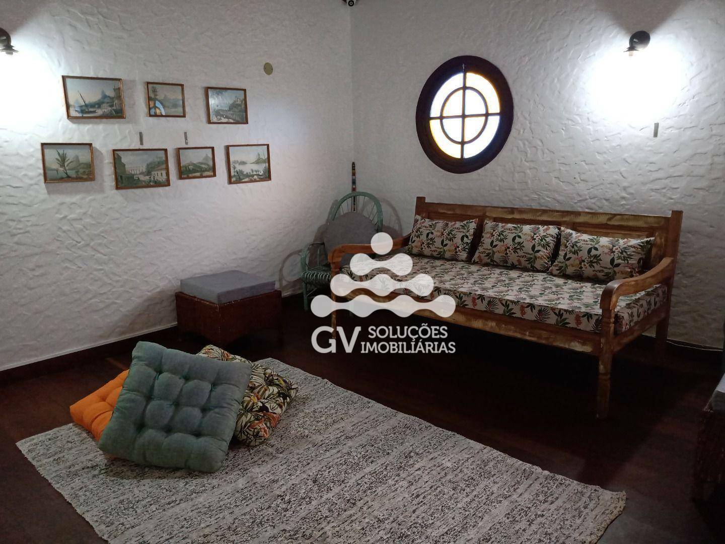 Sobrado à venda com 6 quartos, 216m² - Foto 14