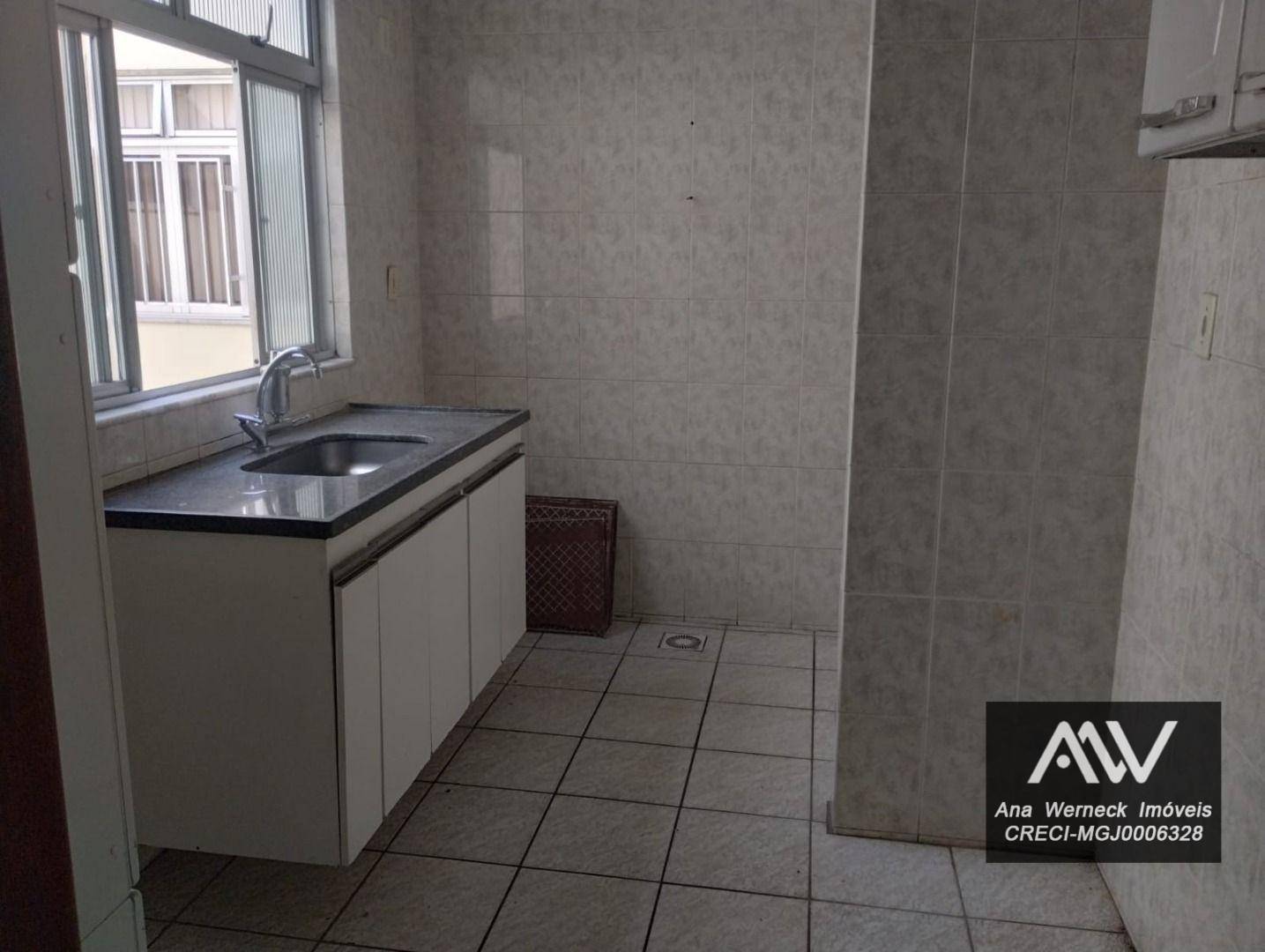 Apartamento à venda com 2 quartos, 60m² - Foto 13