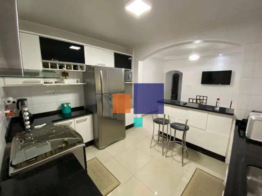 Sobrado à venda com 4 quartos, 146m² - Foto 4