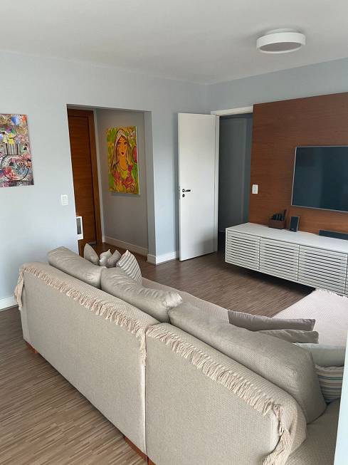 Apartamento à venda com 3 quartos, 105m² - Foto 4