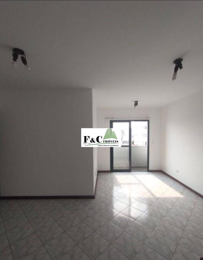 Apartamento à venda com 3 quartos, 86m² - Foto 12