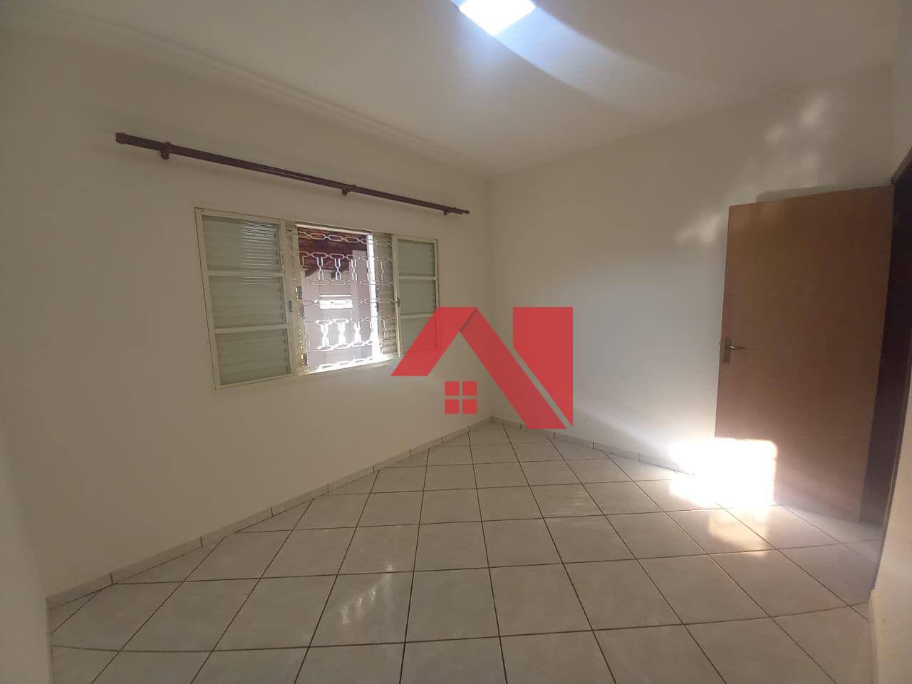 Casa para alugar com 3 quartos, 164m² - Foto 12