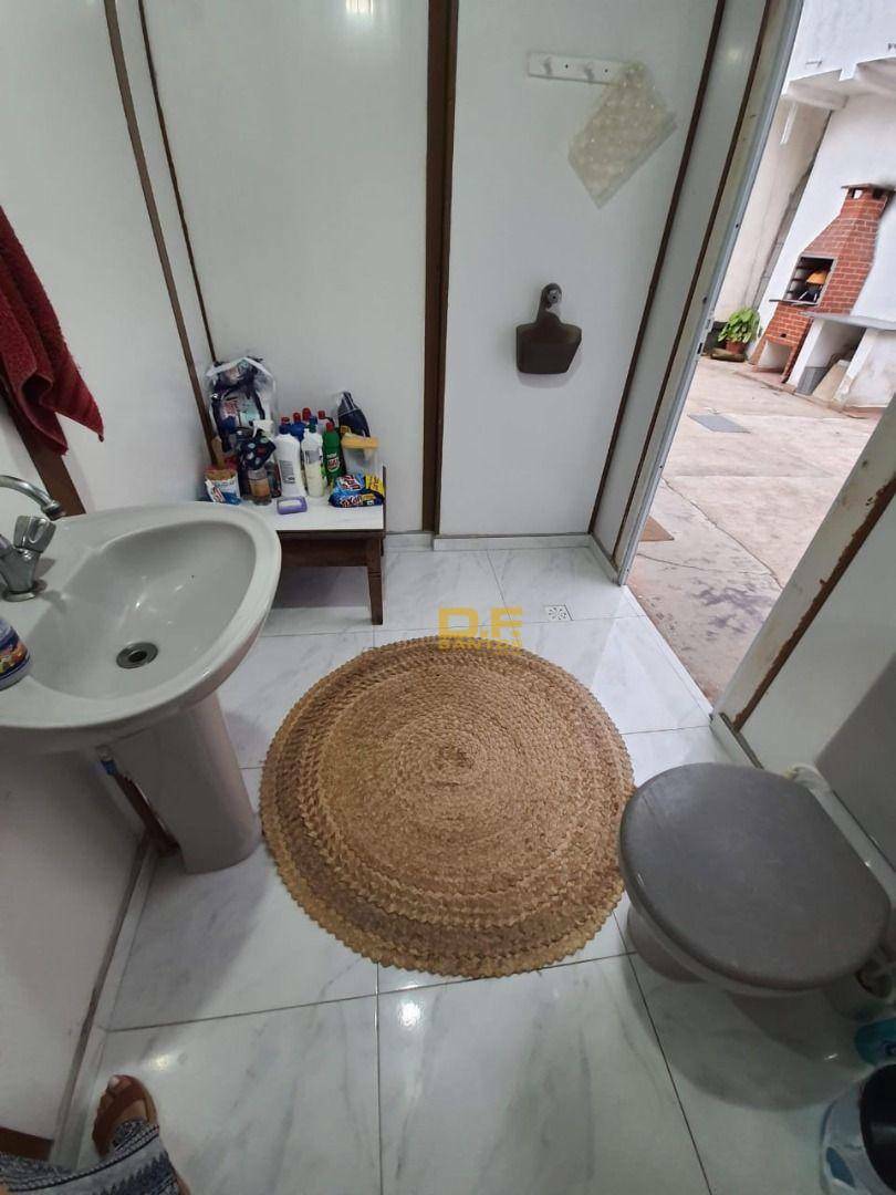 Sobrado à venda com 2 quartos, 130m² - Foto 14