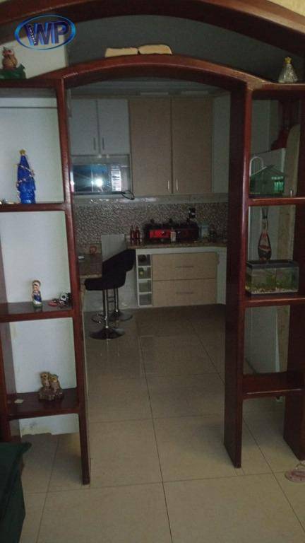 Apartamento à venda com 2 quartos, 76m² - Foto 5