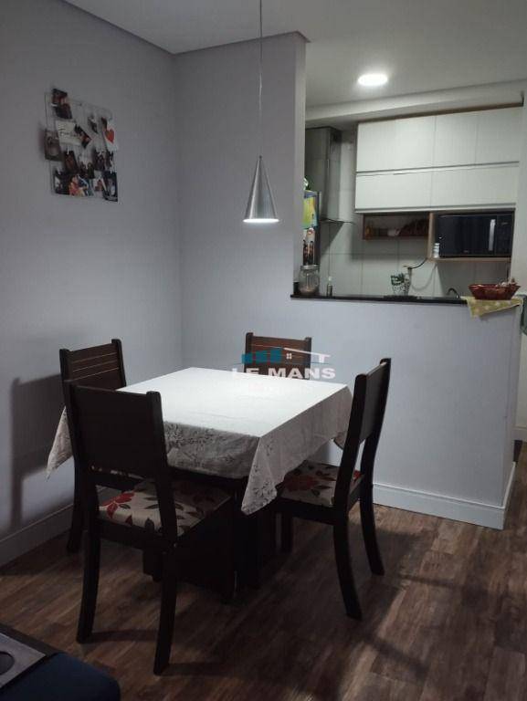 Apartamento à venda com 2 quartos, 53m² - Foto 3