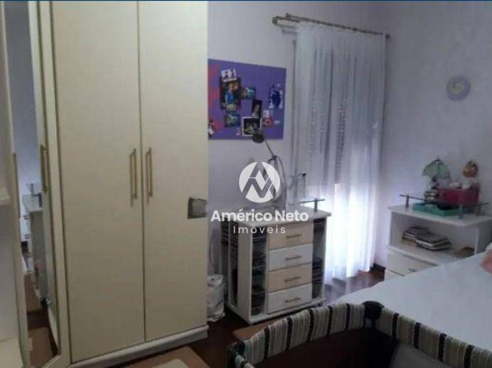 Apartamento à venda com 3 quartos, 238m² - Foto 12