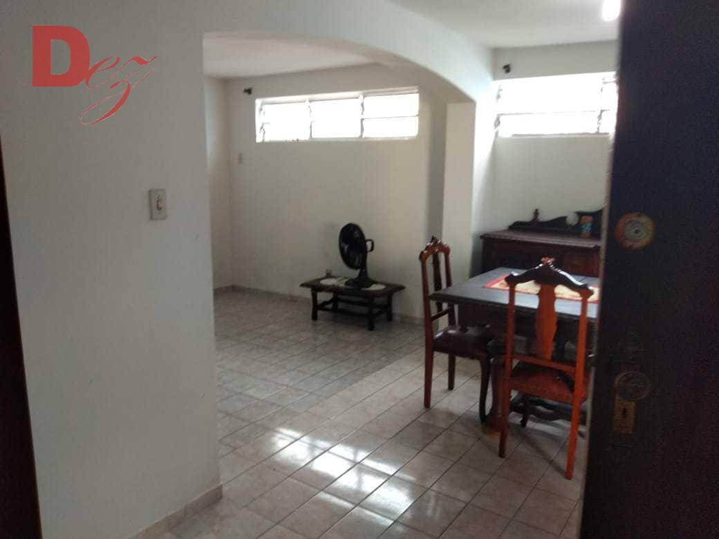 Casa à venda com 3 quartos, 64m² - Foto 10