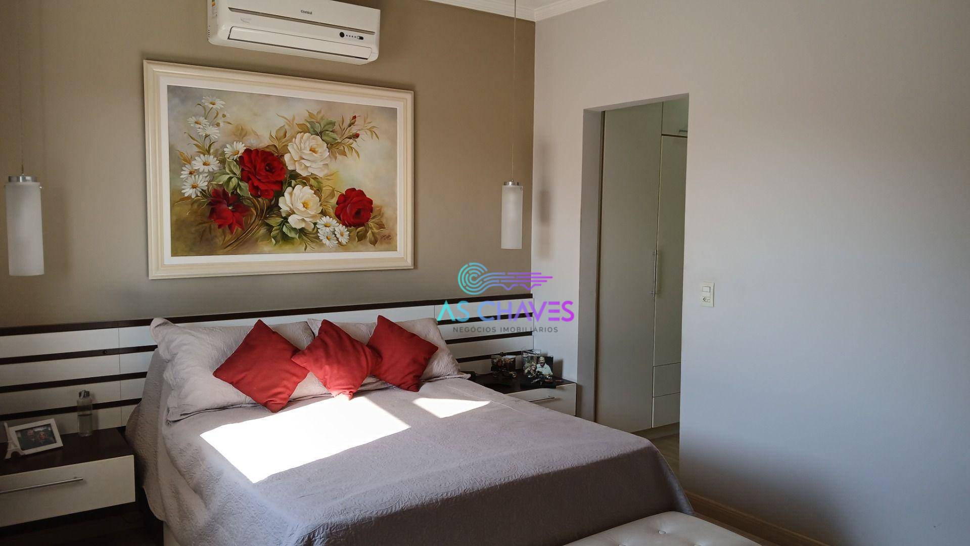 Casa à venda com 4 quartos, 432m² - Foto 13