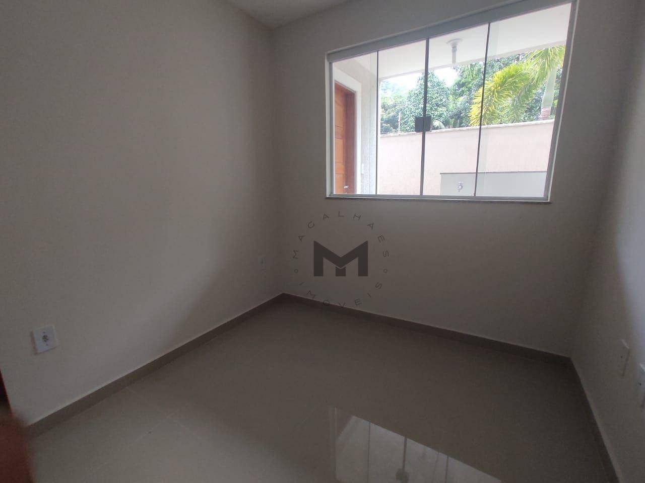 Casa à venda com 3 quartos, 80m² - Foto 4