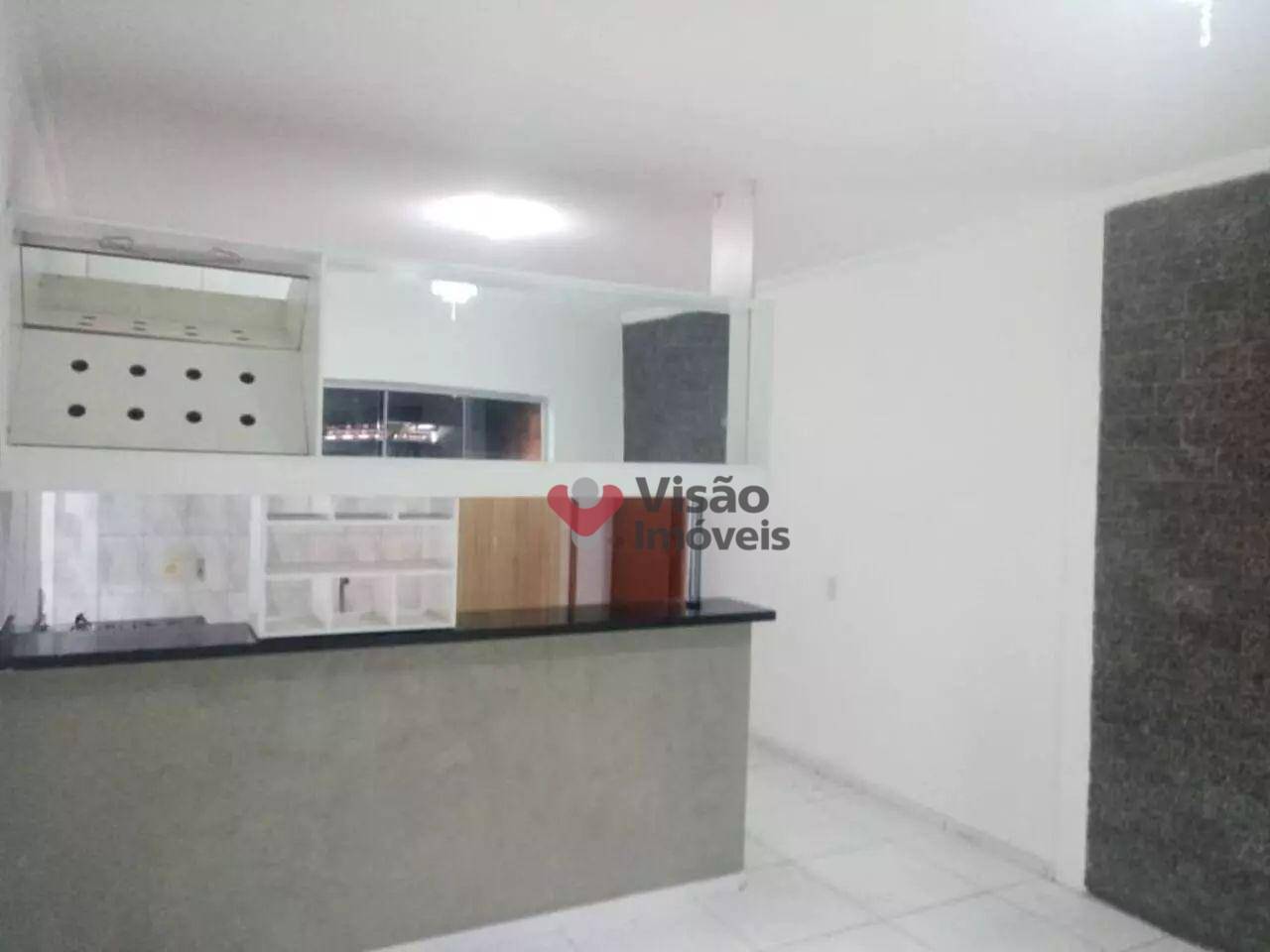 Casa à venda com 2 quartos, 114m² - Foto 4