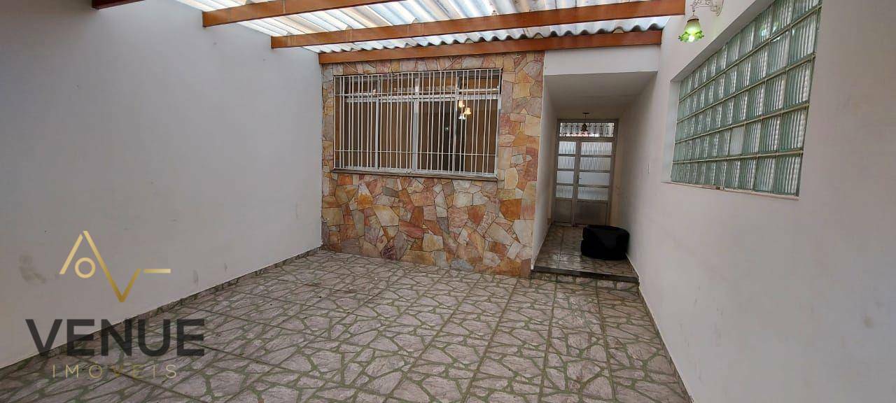 Sobrado à venda com 2 quartos, 163m² - Foto 1