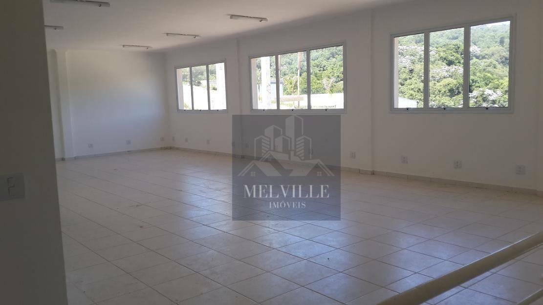 Depósito-Galpão-Armazém para alugar, 1350m² - Foto 4
